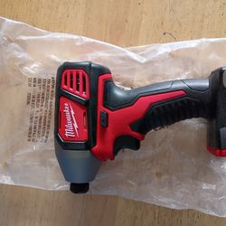NEW Milwaukee 1/4 Impact Drill Only Tool Firm Milwaukee Taladro De Impacto Medida Un Cuarto Nuevo Solo Herramienta Firme Precio