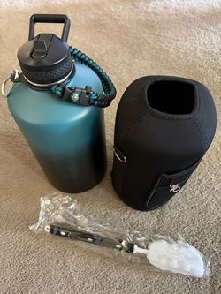 New 1 Gallon Double Insulated Water Bottle With Neoprene Sleve