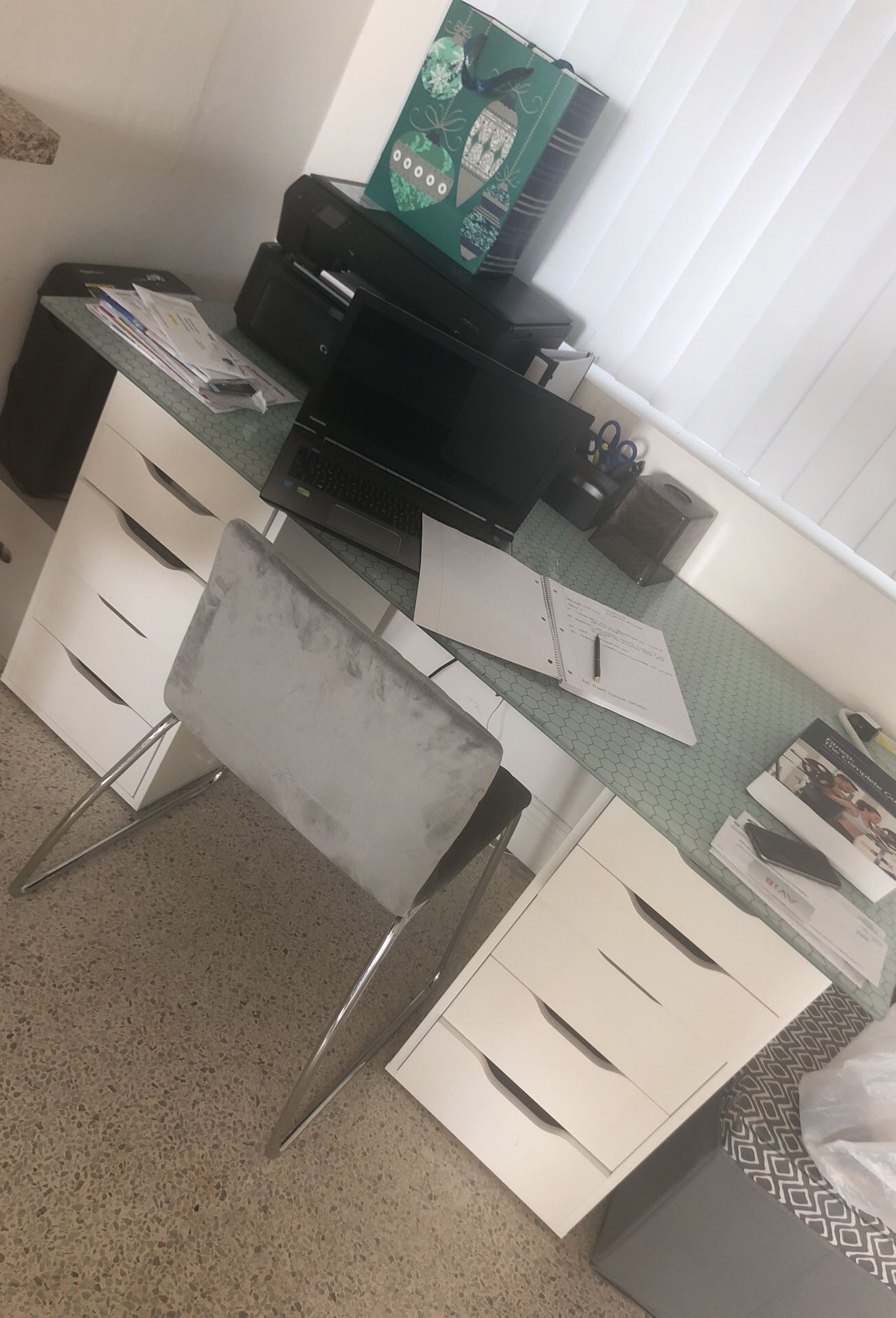 Glasholm clearance alex desk