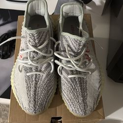 yeezy boost 350 V2