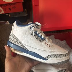 Jordan 3s