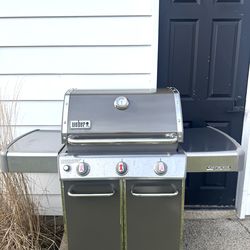 WEBER GENESIS SPECIAL EDITION PROPANE GRILL