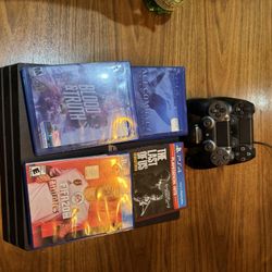 PS4 Pro 1 TB With Two Controller + Games
