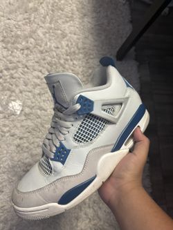 Jordan 4 Military Blue