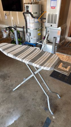 Free ironing board