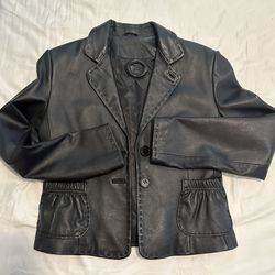 Leather Jacket For Woman Size Medium (Black) - Lamb Leather Super Soft! $125 OBO