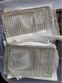 Luncheon plates