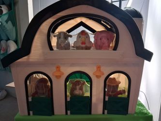 Kids interactive foldable barn