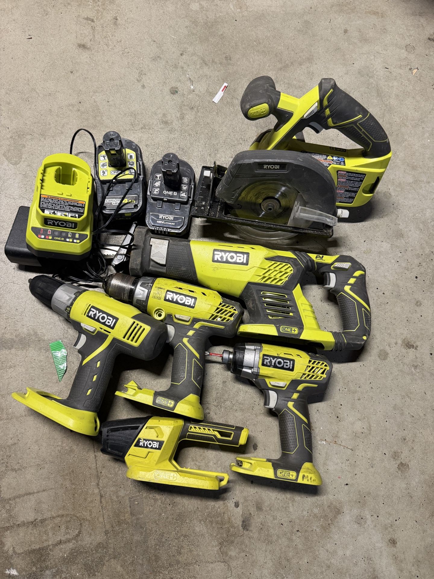 Ryobi Tool Set