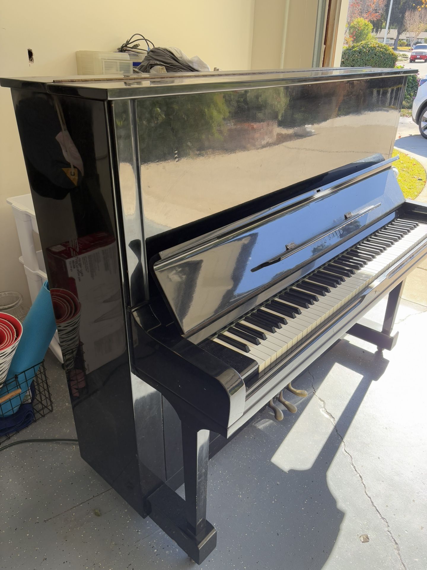 Young Chang Upright Piano