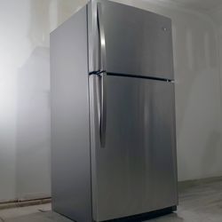 Brand New Whirlpool Refrigerator! Best Offer!!! 