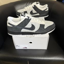 Brand new Nike Dunks by you that I customized on Nike, reverse Panda SE size 13 with original box