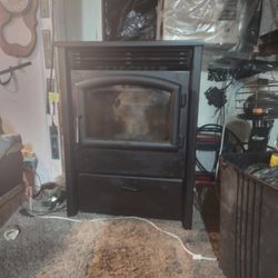 Lopi Pellet Stove 