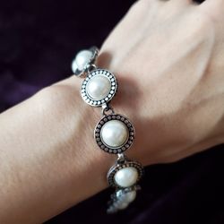 Pearl Bracelet