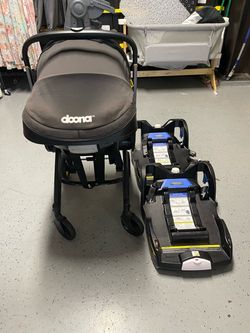 Doona stroller with 2 bases