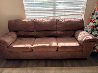 Brown 4 piece couch