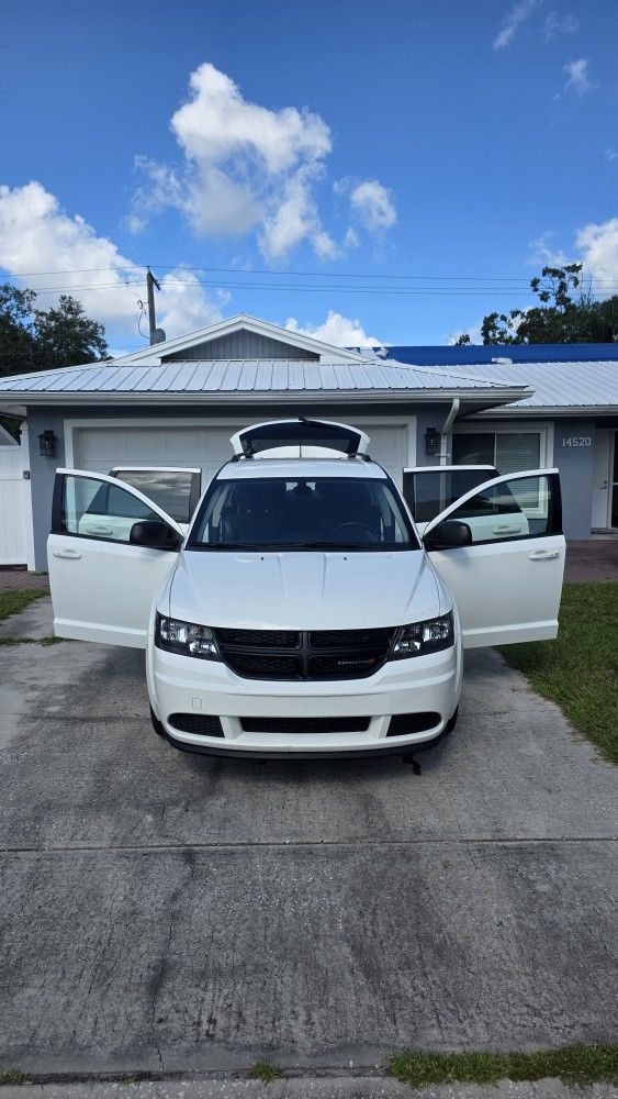 Dodge Journey SE Value