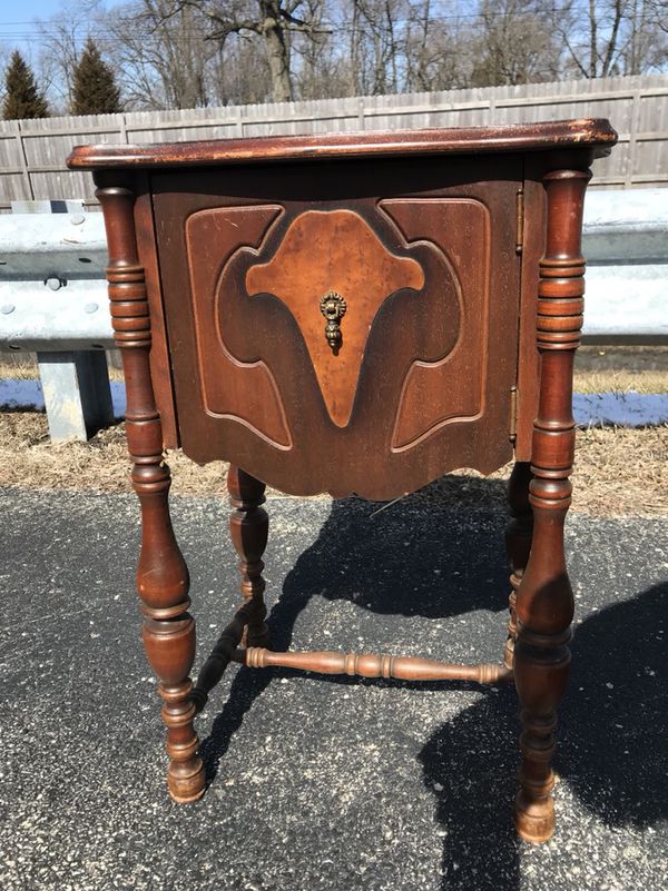 Antique Humidor Cabinet For Sale In Glen Ellyn Il Offerup