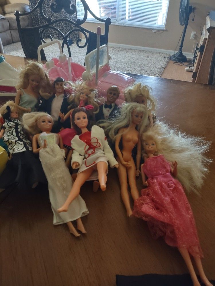 Vintage Barbie Doll Set