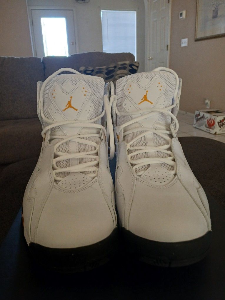Brand New Jordan display picture 2