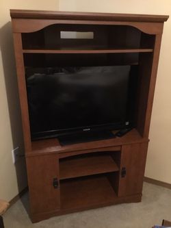 Sauder Brand Tv stand