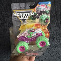 Monster Jam Series 42 Thunderroarus Neon 