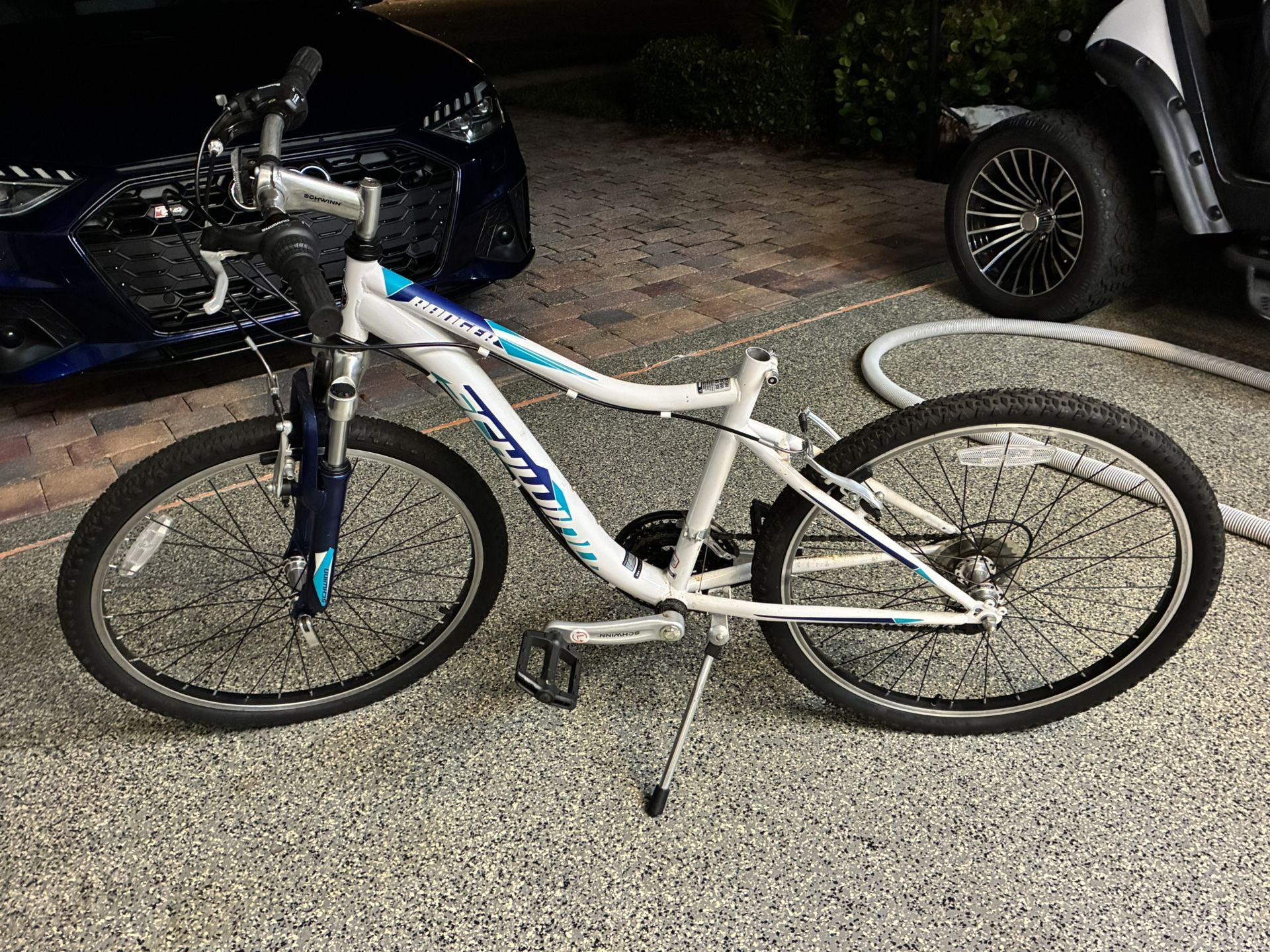 Schwinn ranger Women’s Mountain Bike