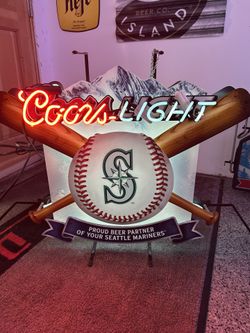 Seattle Mariners Coors Light Neon Beer Sign 