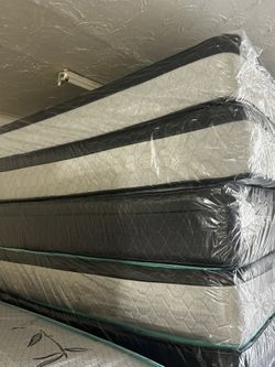 Twin Plush Pillow Top