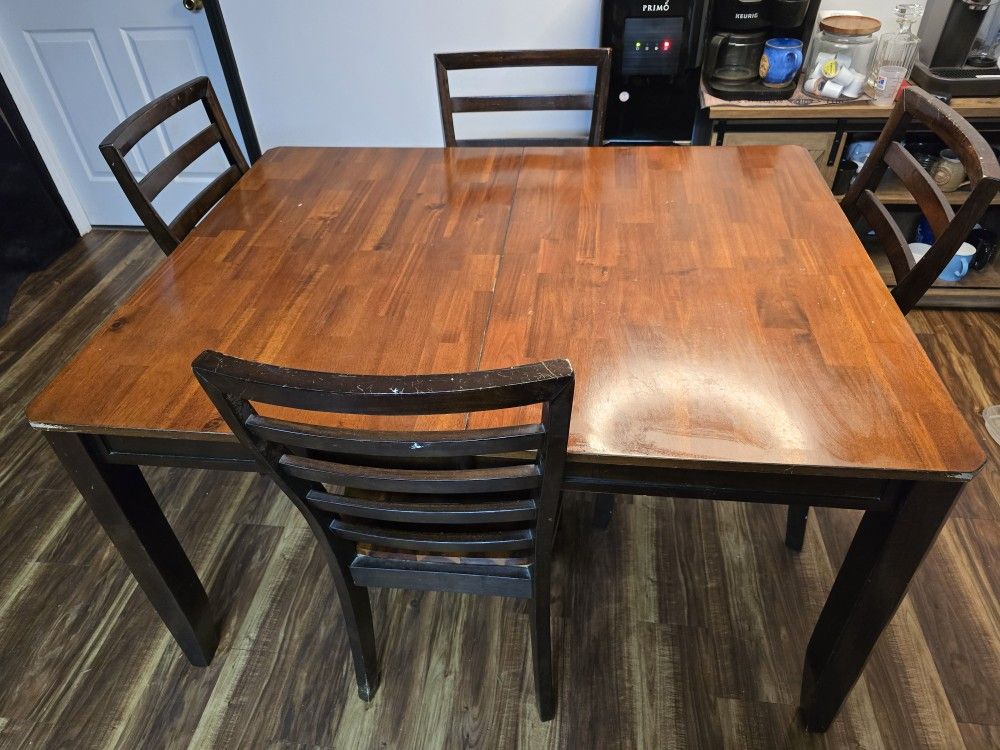 Kitchen Table 