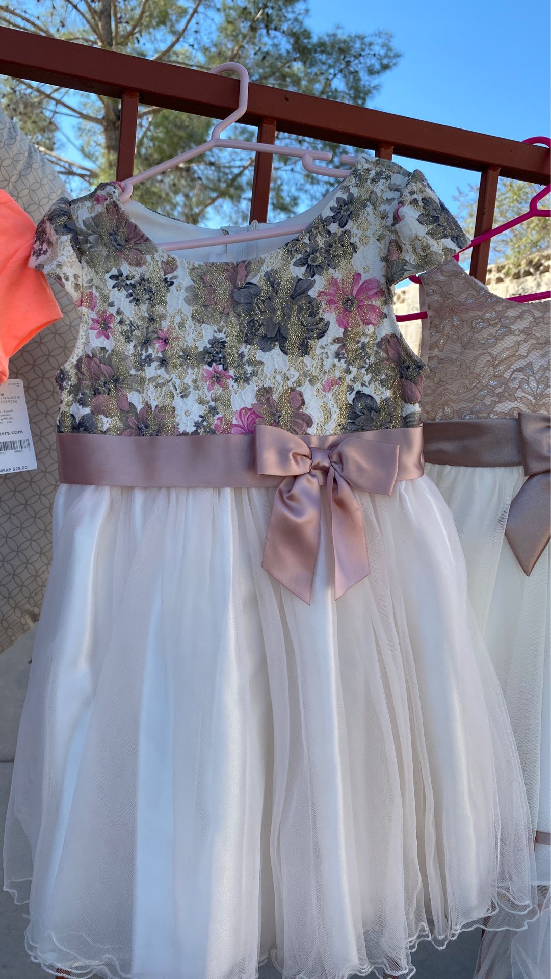 Flower girls dresses 👗