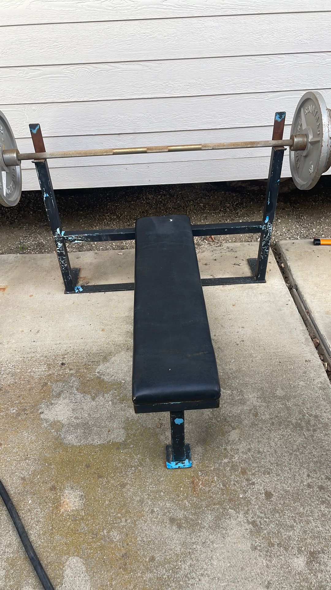 Bench Press, Bar & weights