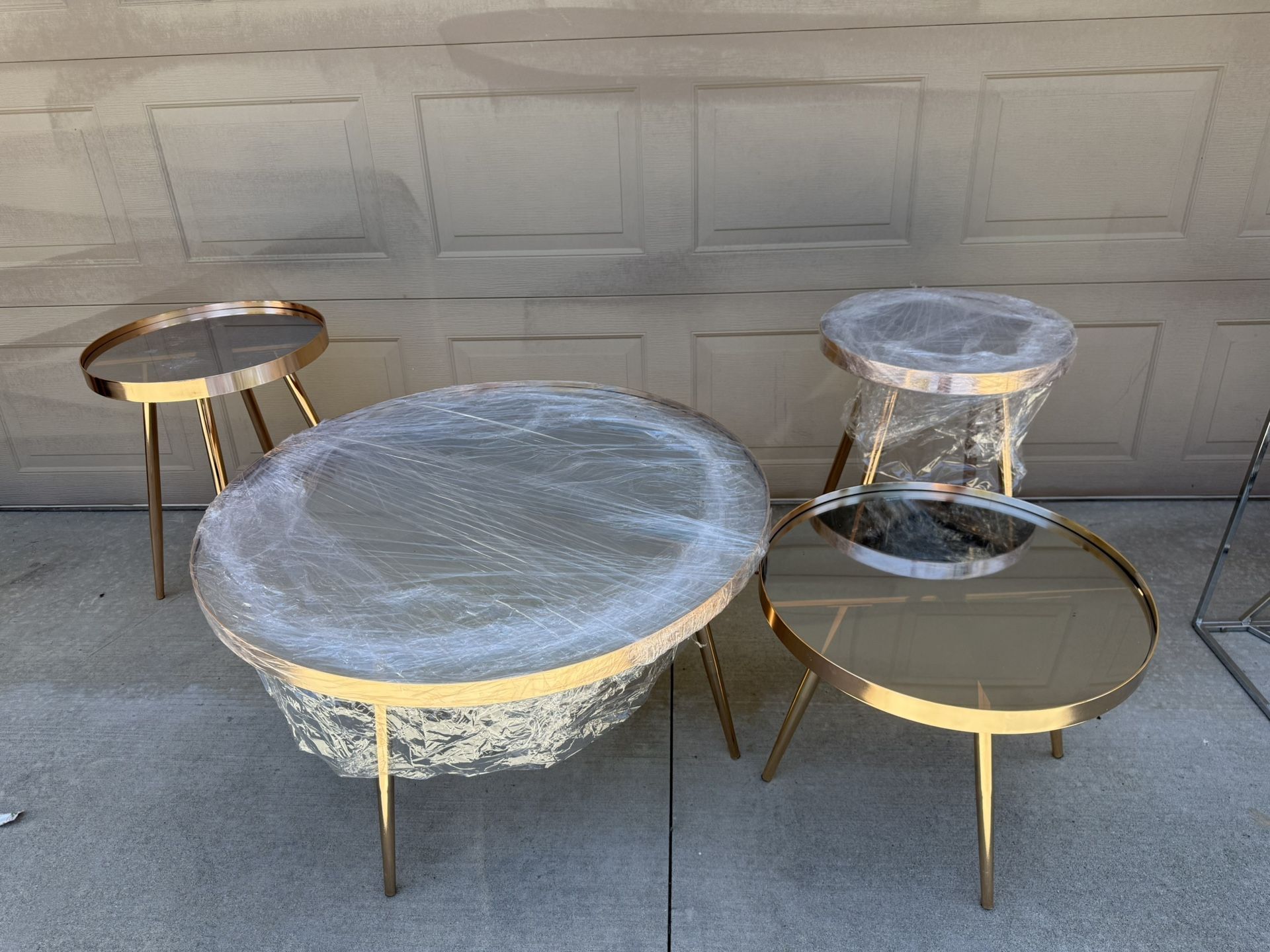 Beautiful Coffee Table Set