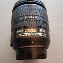 Nikon Nikkor AF-S 18-70mm F3.5-4.5 GED IF Lens