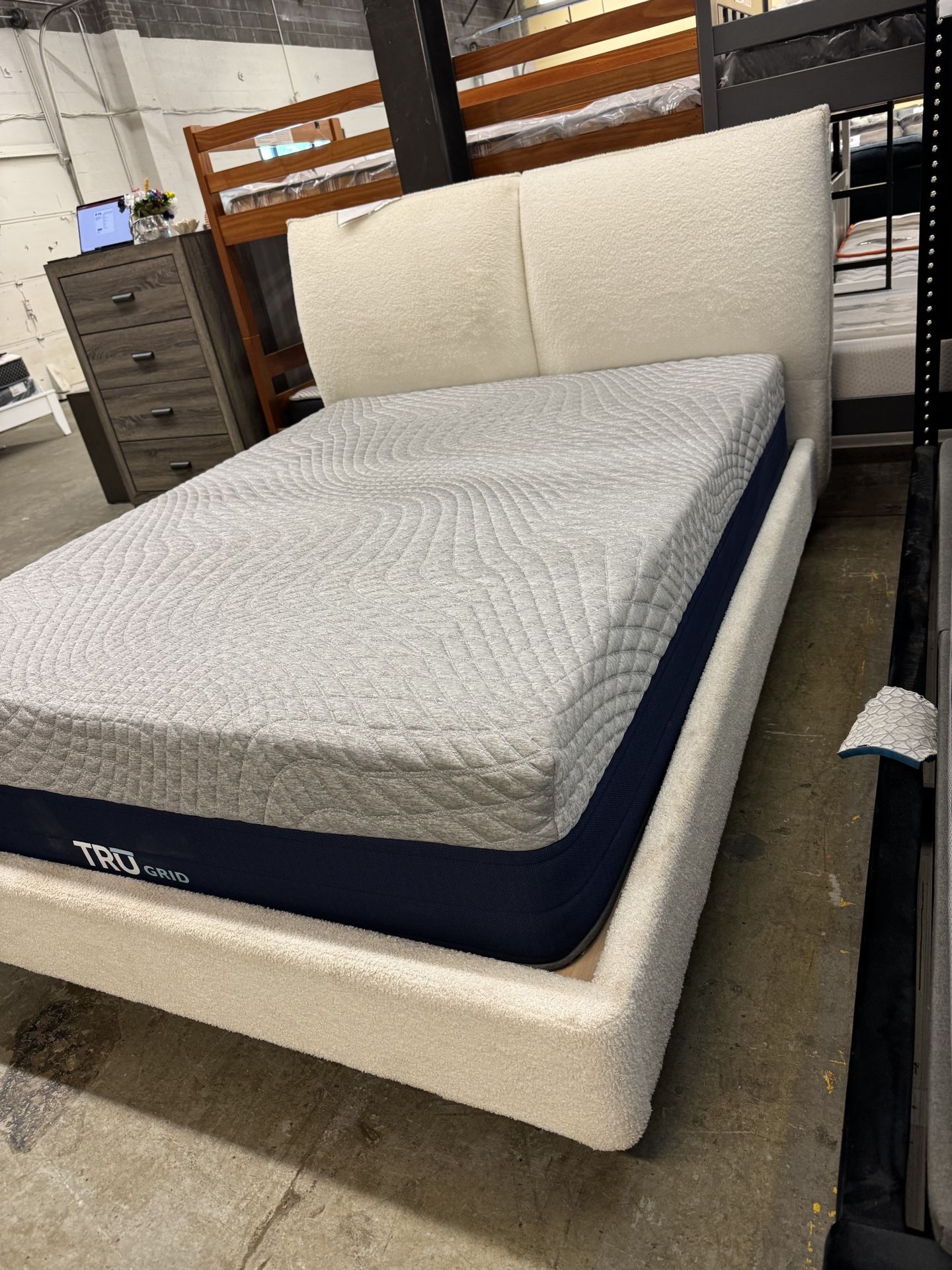 Queen Platform Bed