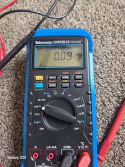 Tektronix DMM914 TRUE RMS