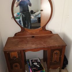 Vanity 