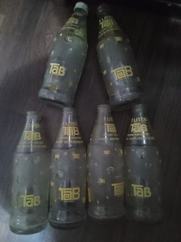 Antique Coca Cola Bottles