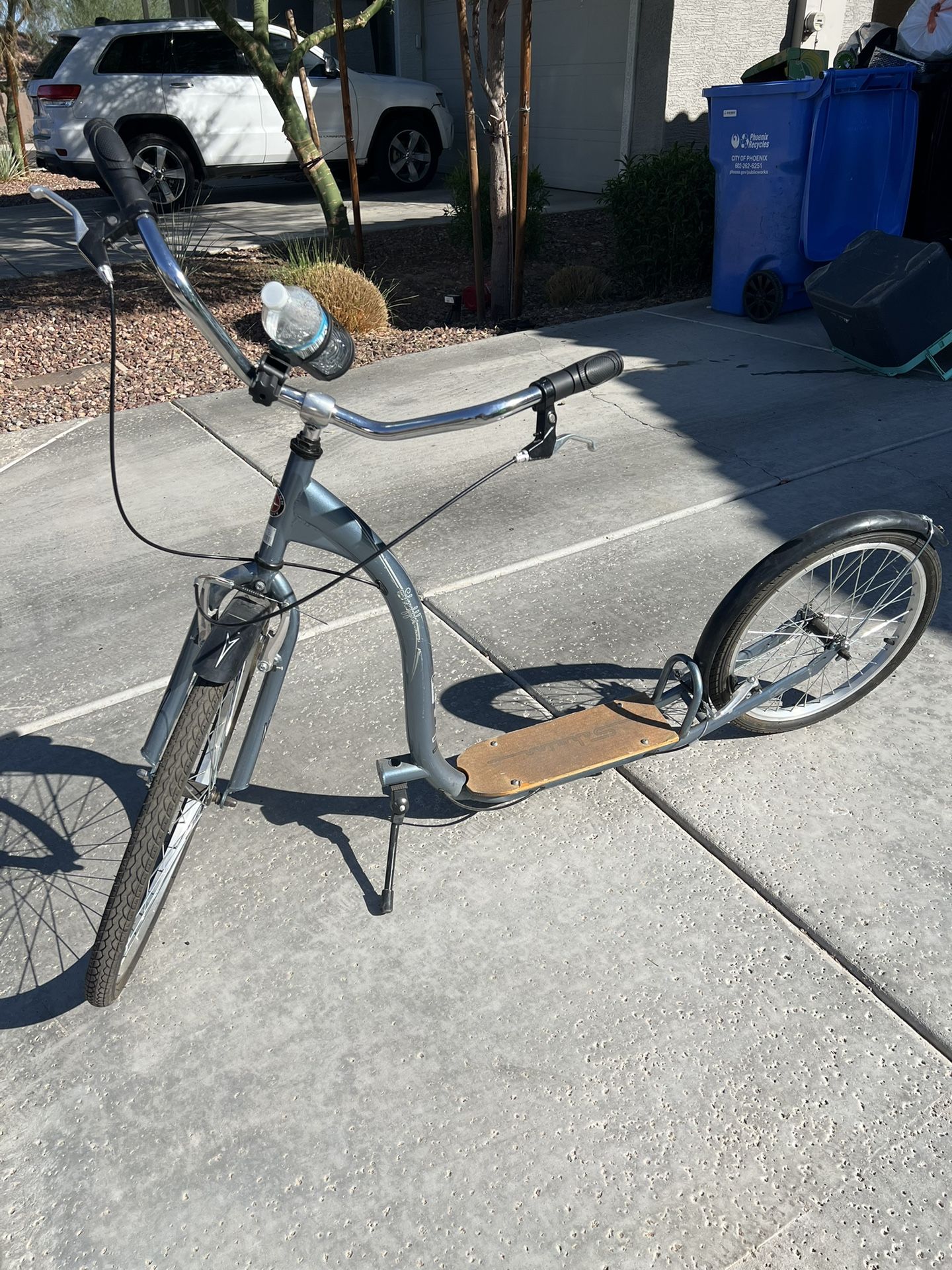 Schwinn Shuffle Scooter