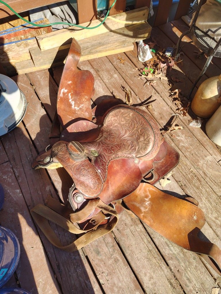 Western Horse Saddle