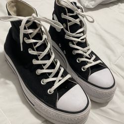 Women’s Converse Shoes 