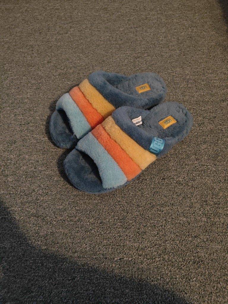 Ugg Slip Ons SIZE 12 M