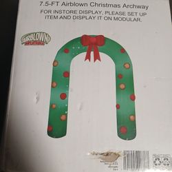 NEW Christmas Airblown Inflatables Holiday Time Yard Decoration Green Garland 7.5 Ft 


Christmas Airblown Inflatables 