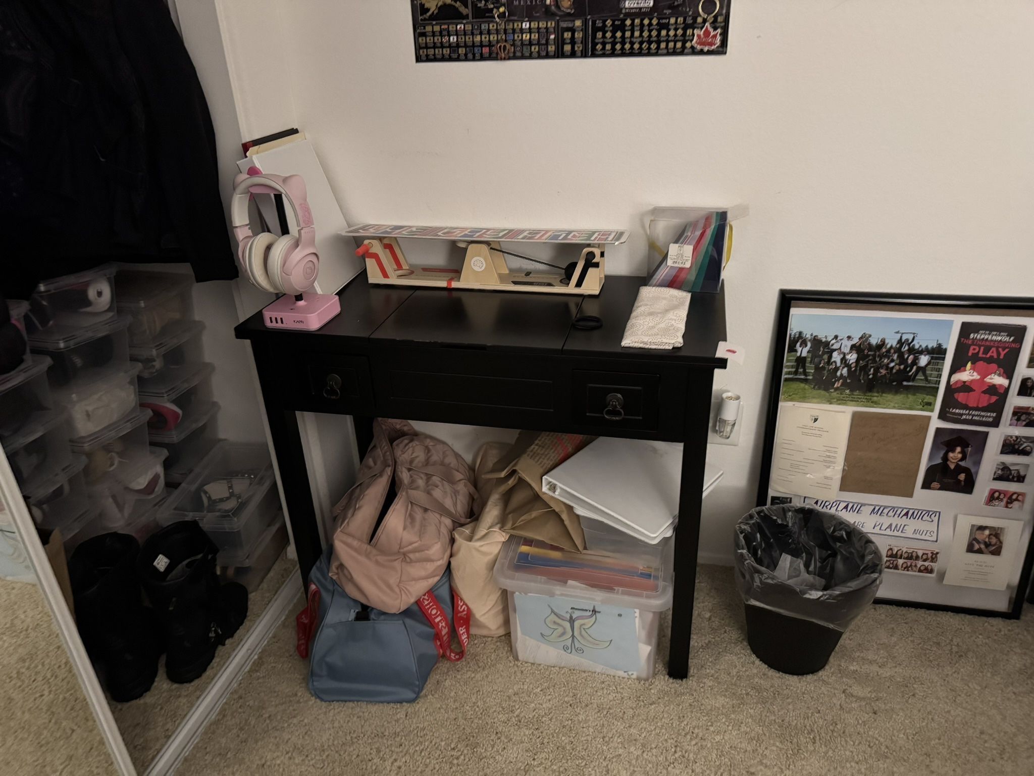 VASAGLE Vanity Set with Flip Top Mirror – $100 (Black, Good Condition)