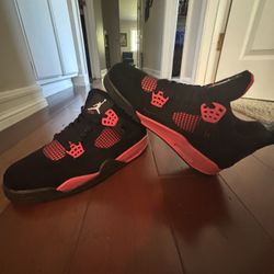 Red Thunder Jordan 4 Size 11