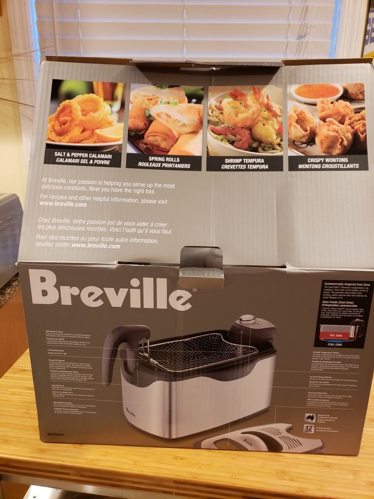 Breville Deep Fryer. NEW in box