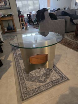 Coffee Table and Side Table