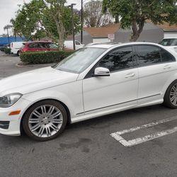Mercedes Benz C(contact info removed) 156k Miles Engine Issue Don't Know Exactly What 