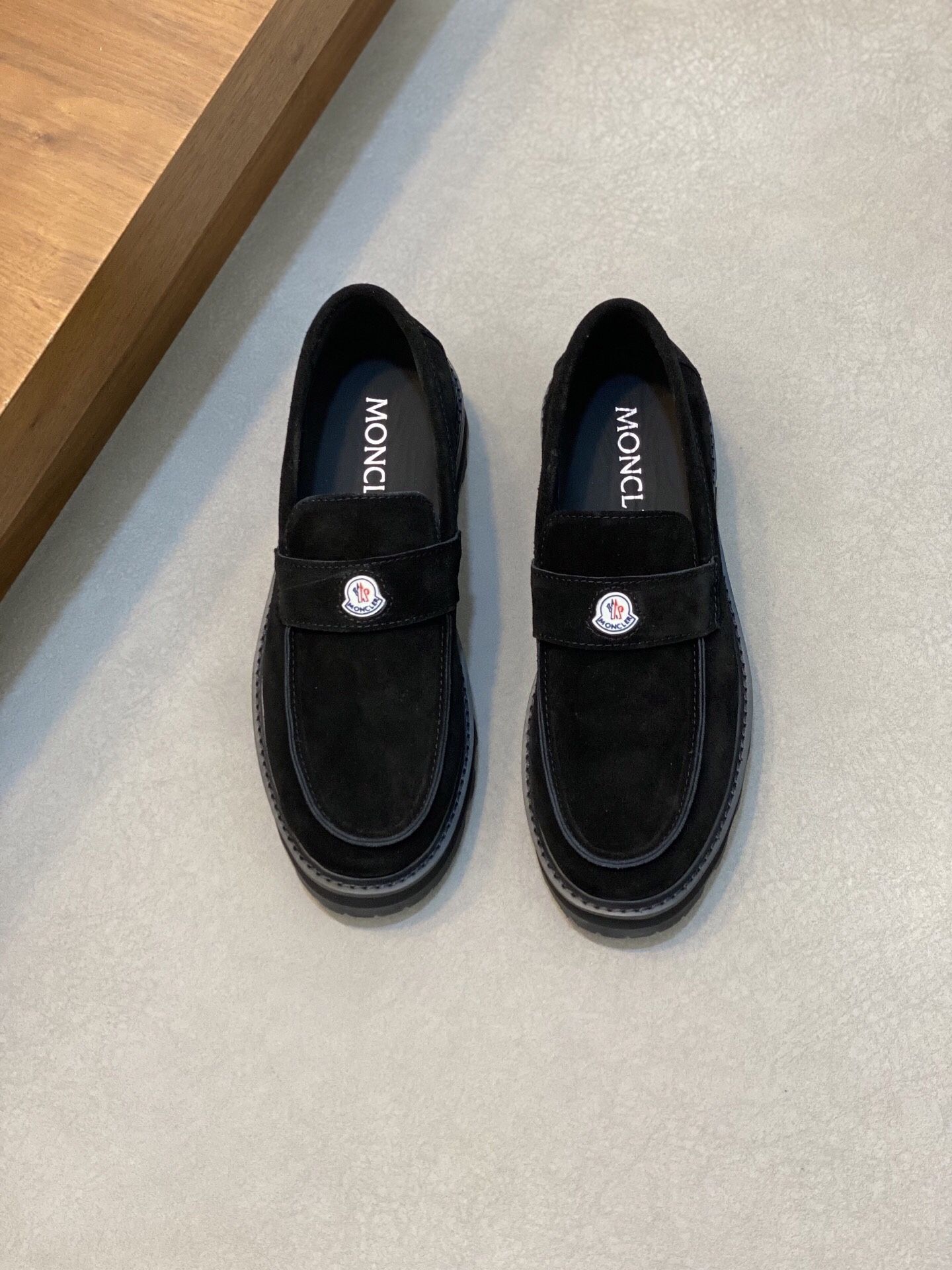 Moncler Men’s Leather Shoes With Box New 