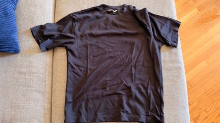 Uniqlo U Crew Neck T-Shirt Size M